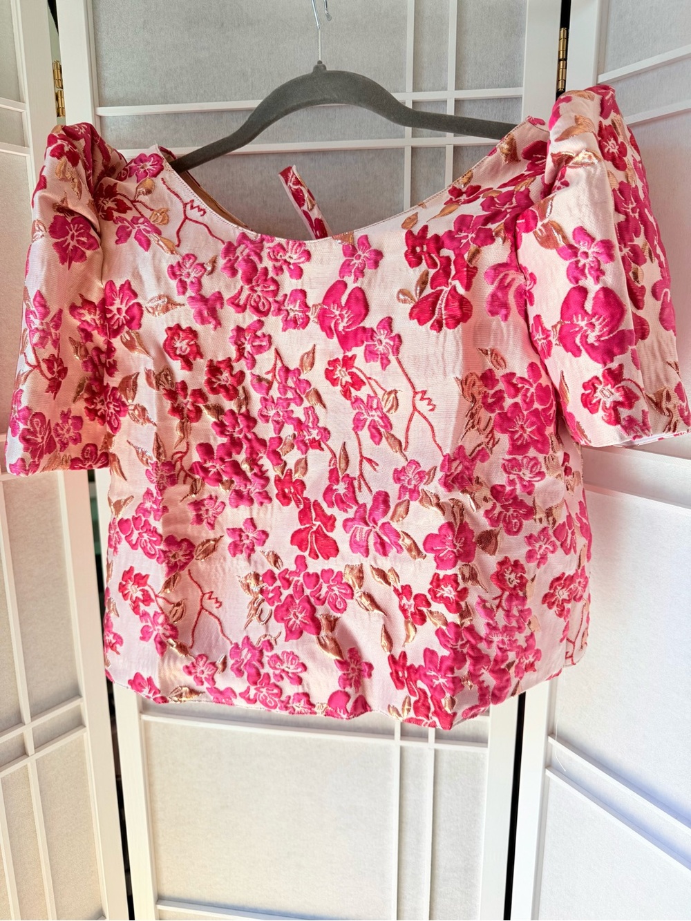 Modern Filipiniana Pink Floral Puff-Sleeve Women's Top